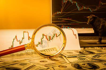 期货喊单直播:实时解析,掌握先机