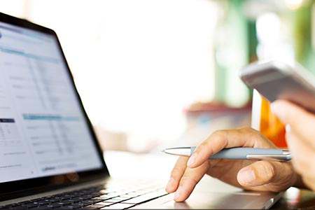 期货直播室：国际喊单技巧解析